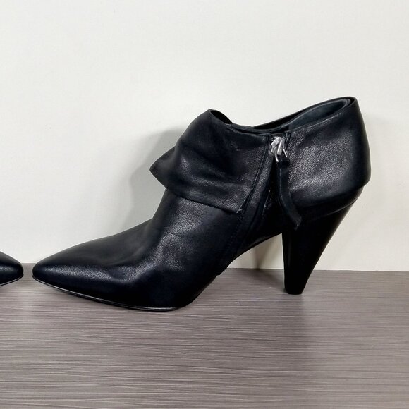 Page Catrine Bow Pointed Toe Booties, Black Leather, Womens Size 8 M - Picture 9 of 13